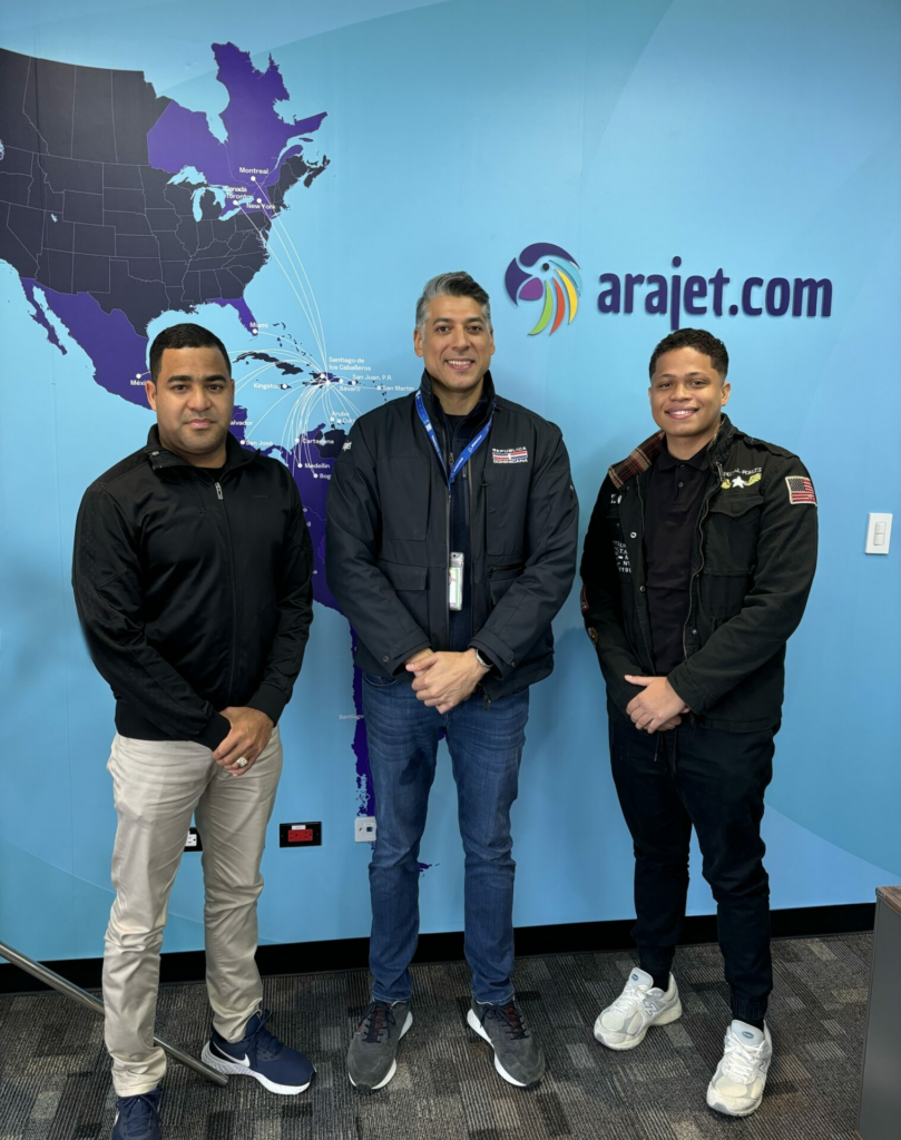 Arajet y Boeing inician segunda edición de su programa académico para cadetes pilotos dominicanos