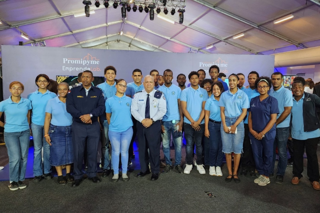 Escuelas Vocacionales de las Fuerzas Armadas respalda iniciativa EmprendeLab de Promipyme