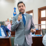 Regidor Rafael-Guti-Gutiérrez presenta propuesta para reducir tapones en zonas de alto tránsito 