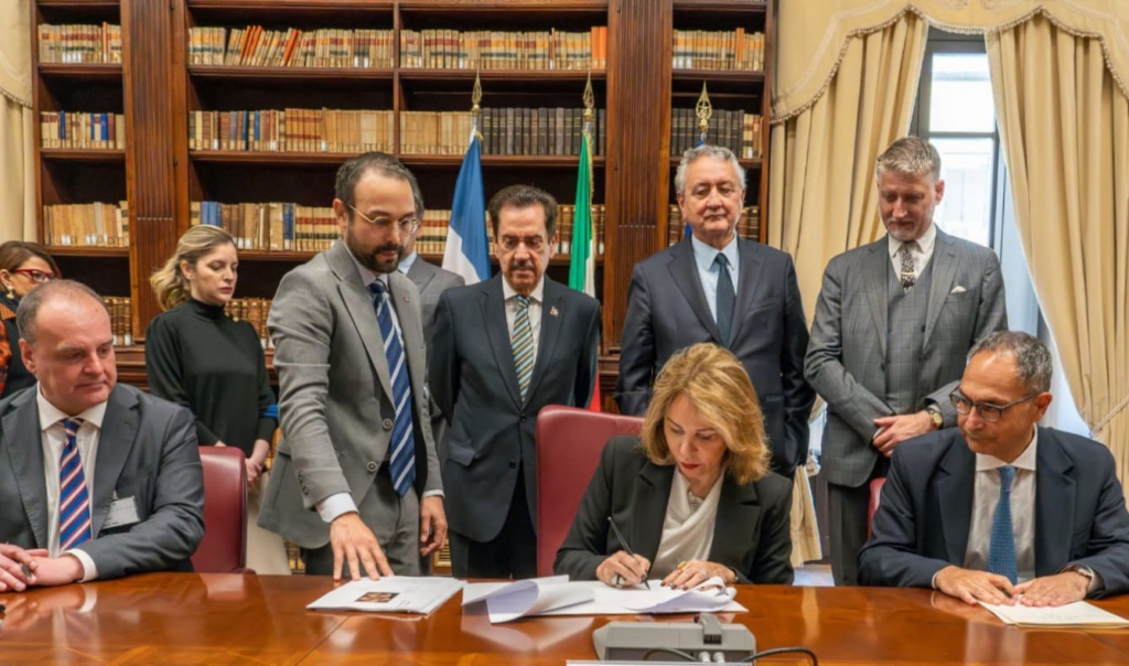 Los Ministerios de Cultura de la República Dominicana e Italia, junto con la Universidad de Turín, han firmado un histórico Acuerdo que permitirá el intercambio de bienes culturales, gestionado por la Embajada Dominicana en Italia.