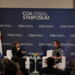 Raquel Peña en simposio del COA: “República Dominicana ha recorrido un camino extraordinario de transformación»