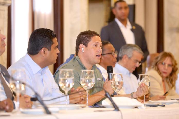 Presidente Abinader Anuncia Nuevas Obras Viales y de Saneamiento para el Gran Santo Domingo y el Distrito Nacional