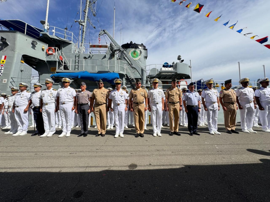 Armada Dominicana celebra solemne despedida del Crucero Nacional de Instrucción para Guardiamarinas «Otoño 2024» desde el Apostadero Naval Sans Soucí