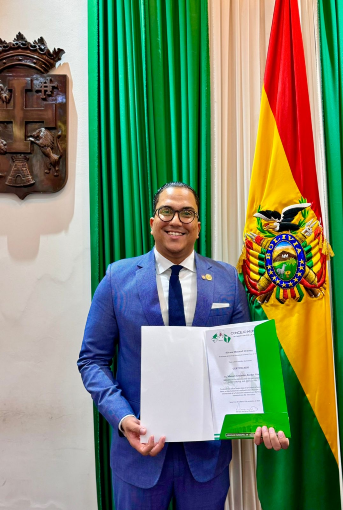 Reconocimiento de Huésped Ilustre al Consejero de la Inter American Bar Association en Santa Cruz de la Sierra